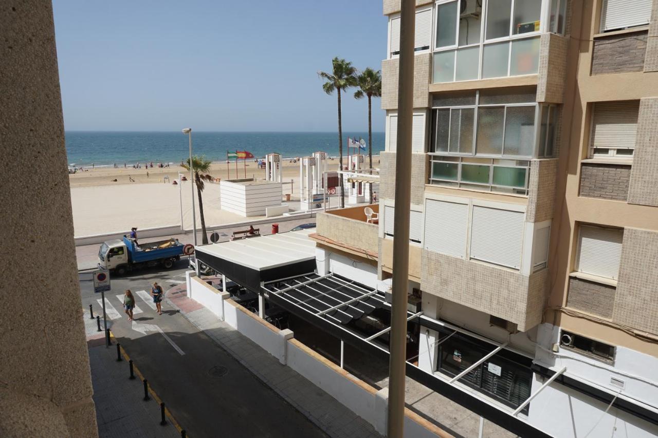 Apartamentos Turisticos Imar Cádiz Exterior foto